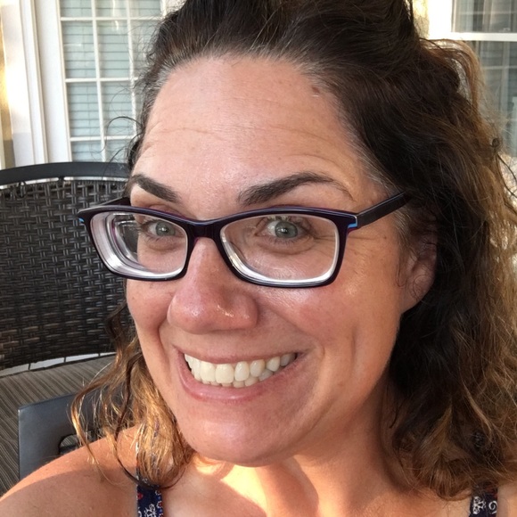 Meet your Posher, Chris - Picture 4 of 7